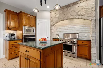 26037 Lewis Ranch Road, New Braunfels, TX 78132 - Photo 12