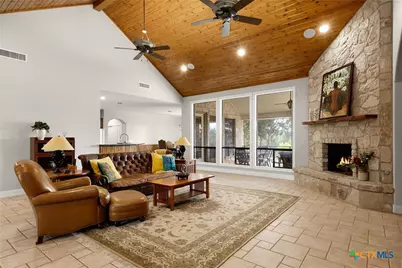 26037 Lewis Ranch Road, New Braunfels, TX 78132 - Photo 10