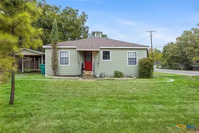 139 E 13th Avenue, Belton, TX 76513 - Photo 32