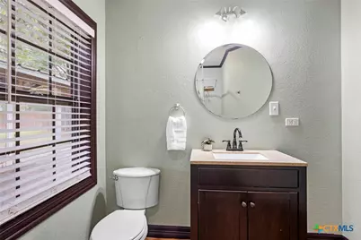 139 E 13th Avenue, Belton, TX 76513 - Photo 20