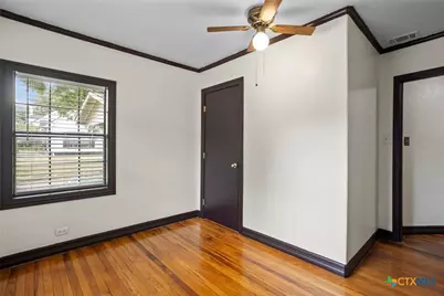 139 E 13th Avenue, Belton, TX 76513 - Photo 22