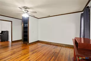139 E 13th Ave, Belton, TX 76513 - Photo 26