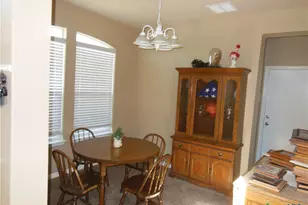 2147 Brinkley Dr, New Braunfels, TX 78130 - Photo 4