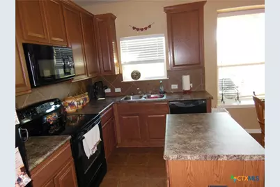 2147 Brinkley Drive, New Braunfels, TX 78130 - Photo 8
