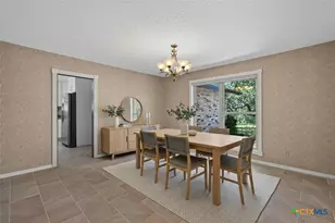 325 Booth Dr, San Marcos, TX 78666 - Photo 4