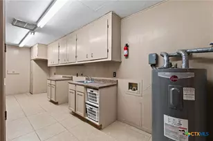 325 Booth Dr, San Marcos, TX 78666 - Photo 18