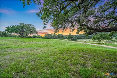 1174 Royal Eagle, Fischer, TX 78623 - Photo 8