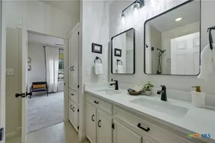 1174 Royal Eagle, Fischer, TX 78623 - Photo 34