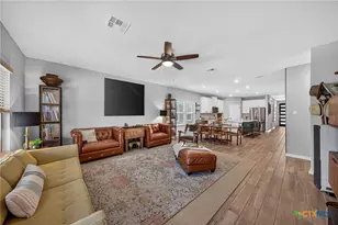 1237 Ella Xing, New Braunfels, TX 78130 - Photo 8