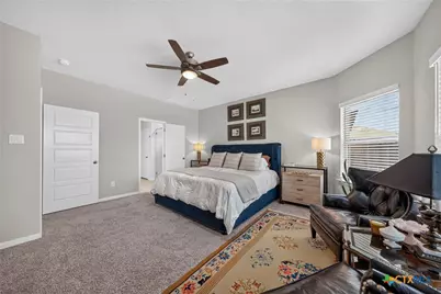 1237 Ella Crossing, New Braunfels, TX 78130 - Photo 4