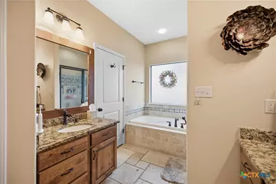 117 San Polo Court, Victoria, TX 77904 - Photo 28
