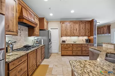 117 San Polo Court, Victoria, TX 77904 - Photo 18