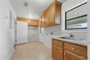 6589 State Hwy 304, Harwood, TX 78632 - Photo 26