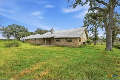 6589 State Highway 304, Harwood, TX 78632 - Photo 38