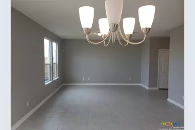 567 Pebble Bend, New Braunfels, TX 78130 - Photo 10