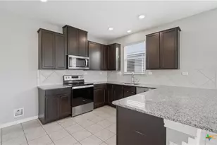 567 Pebble Bend, New Braunfels, TX 78130 - Photo 4