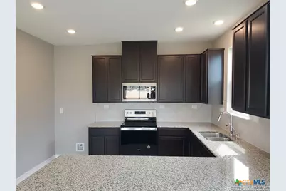 567 Pebble Bend, New Braunfels, TX 78130 - Photo 14