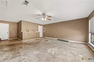 914 Randa St, Copperas Cove, TX 76522 - Photo 14