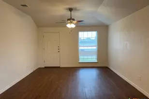 1500 Justin Loop, Killeen, TX 76543 - Photo 2