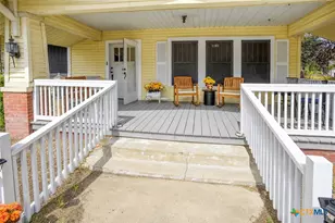 421 N Ave G, Shiner, TX 77984 - Photo 4