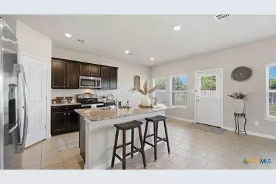 5626 Meadow Sky, New Braunfels, TX 78132 - Photo 8
