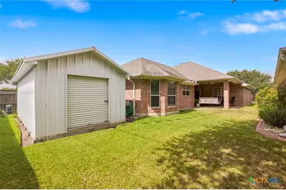 107 Zephyr Drive, Victoria, TX 77904 - Photo 30