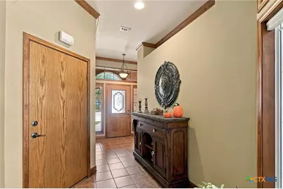 107 Zephyr Drive, Victoria, TX 77904 - Photo 8