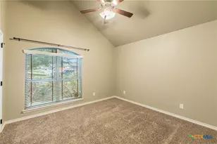 2105 Briar Hollow Dr, Temple, TX 76502 - Photo 14