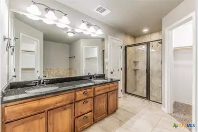 2105 Briar Hollow Drive, Temple, TX 76502 - Photo 12