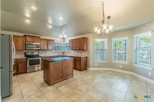 2105 Briar Hollow Dr, Temple, TX 76502 - Photo 8