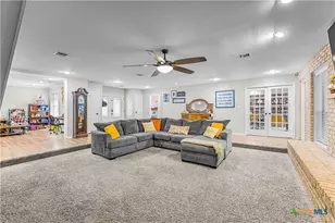 105 Tournament Dr, Victoria, TX 77904 - Photo 10