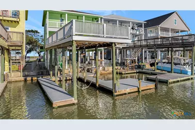 223 Pr 670, Matagorda, TX 77457 - Photo 6
