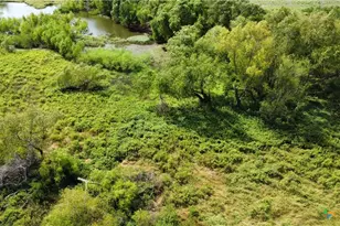 57 Key Rd, Victoria, TX 77905 - Photo 6