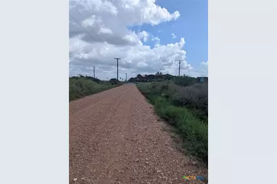 57 Key Road, Victoria, TX 77905 - Photo 2