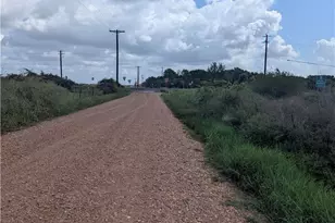 57 Key Rd, Victoria, TX 77905 - Photo 2