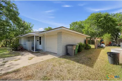 1503 Bexar Avenue, Victoria, TX 77901 - Photo 24