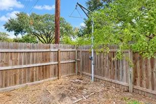 720 Whitewing St, Victoria, TX 77905 - Photo 22