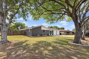 720 Whitewing St, Victoria, TX 77905 - Photo 1