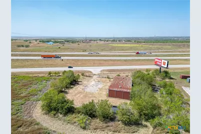 8956 N US Highway 183, Lockhart, TX 78644 - Photo 8