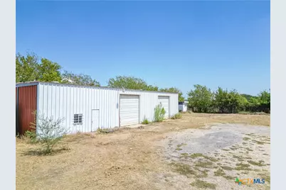 8956 N US Highway 183, Lockhart, TX 78644 - Photo 12