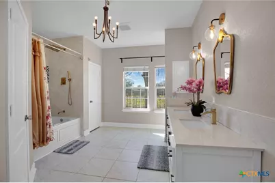 203 Bella Vista Circle, Kyle, TX 78640 - Photo 20