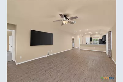 2941 Field View, New Braunfels, TX 78130 - Photo 8