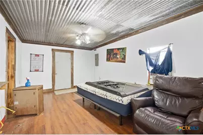 134 S Lone Star Parkway, Moody, TX 76557 - Photo 4
