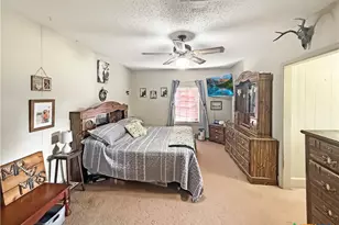 200 Peikert St, Port Lavaca, TX 77979 - Photo 12