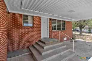 1002 College St, Gatesville, TX 76528 - Photo 24