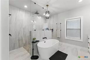 725 Winding View, New Braunfels, TX 78132 - Photo 18