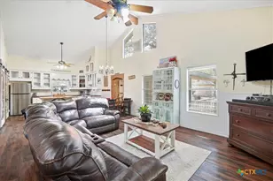 7686 US Hwy 90A, Gonzales, TX 78629 - Photo 4