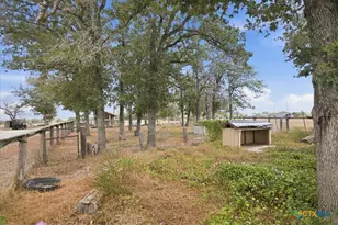 7686 US Hwy 90A, Gonzales, TX 78629 - Photo 38
