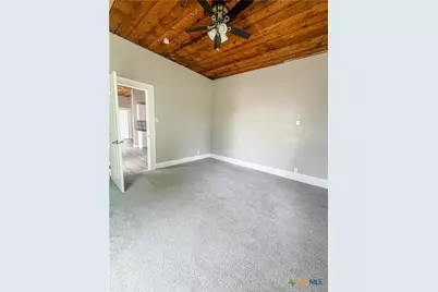 420 S 27th Street #A, Temple, TX 76504 - Photo 6