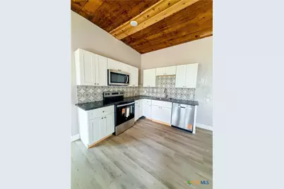 420 S 27th Street #A, Temple, TX 76504 - Photo 2